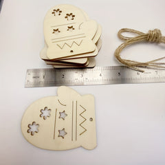 10pcs Christmas Gloves Wooden Decorations DIY Natural Wood Chips
