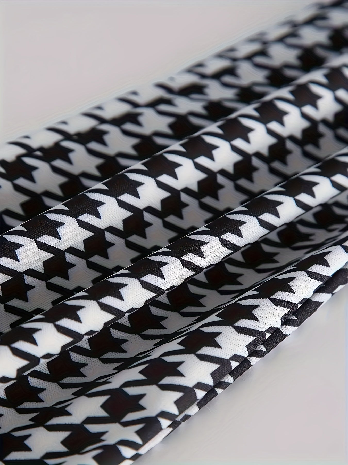  Women's Houndstooth Print High Rise Flared Leg Trousers