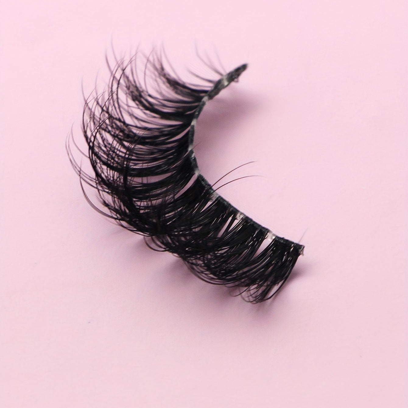 5D Fluffy False Eyelashes Clear Band Wispy Lashes 1 Pack Faux Mink Lashes DV32