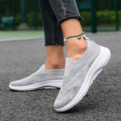 Breathable Flying Woven Shoes Lightweight Non Slip Running Sneakers