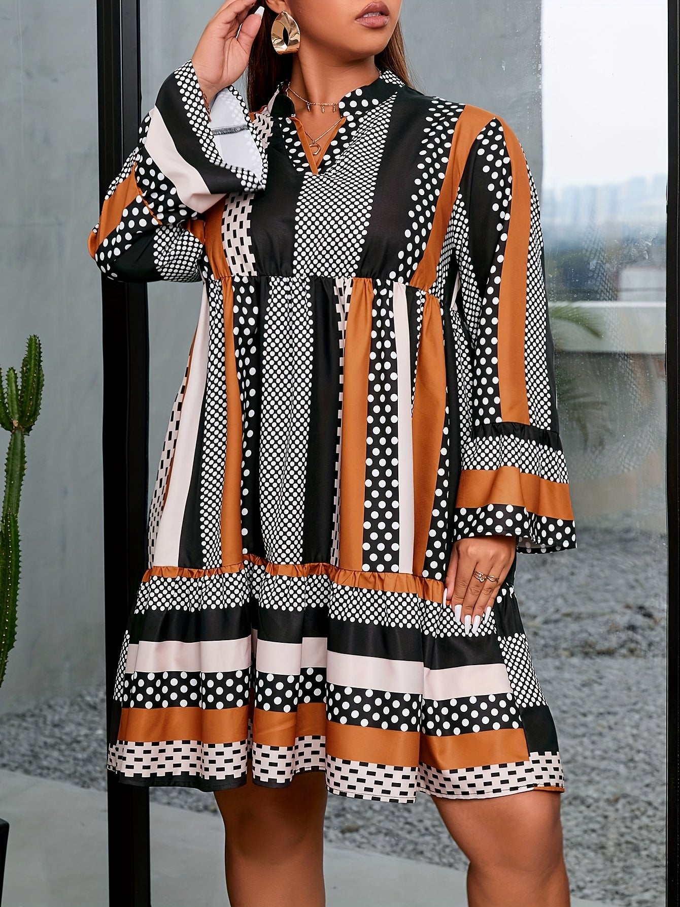  Colorblock Dot Print Bell Sleeve Mini Dress