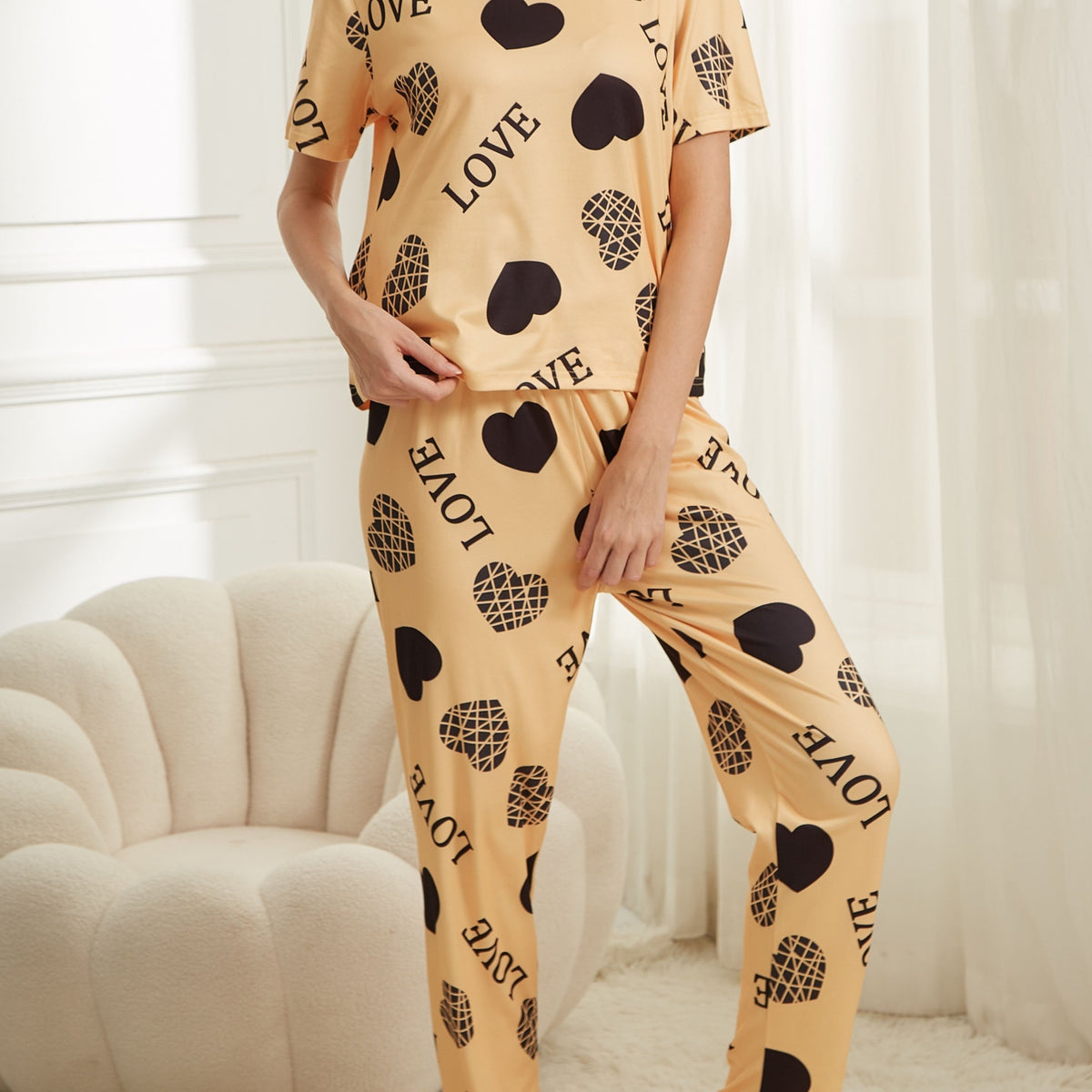 Heart Print Pajama Set Short Sleeve Top & Pants Women's Sleepwear