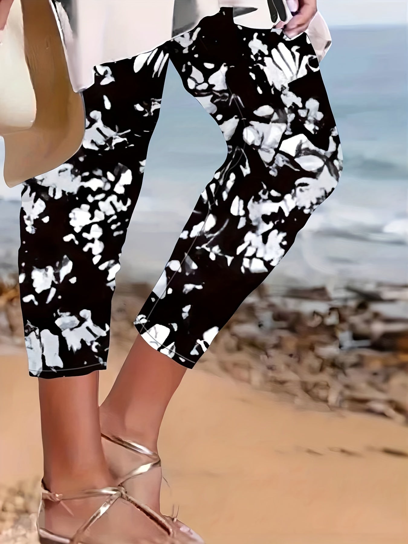  Allover Print Stretch Biker Pants