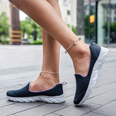 Women's Mesh Sneakers Lightweight Slip On Outdoor Shoes
