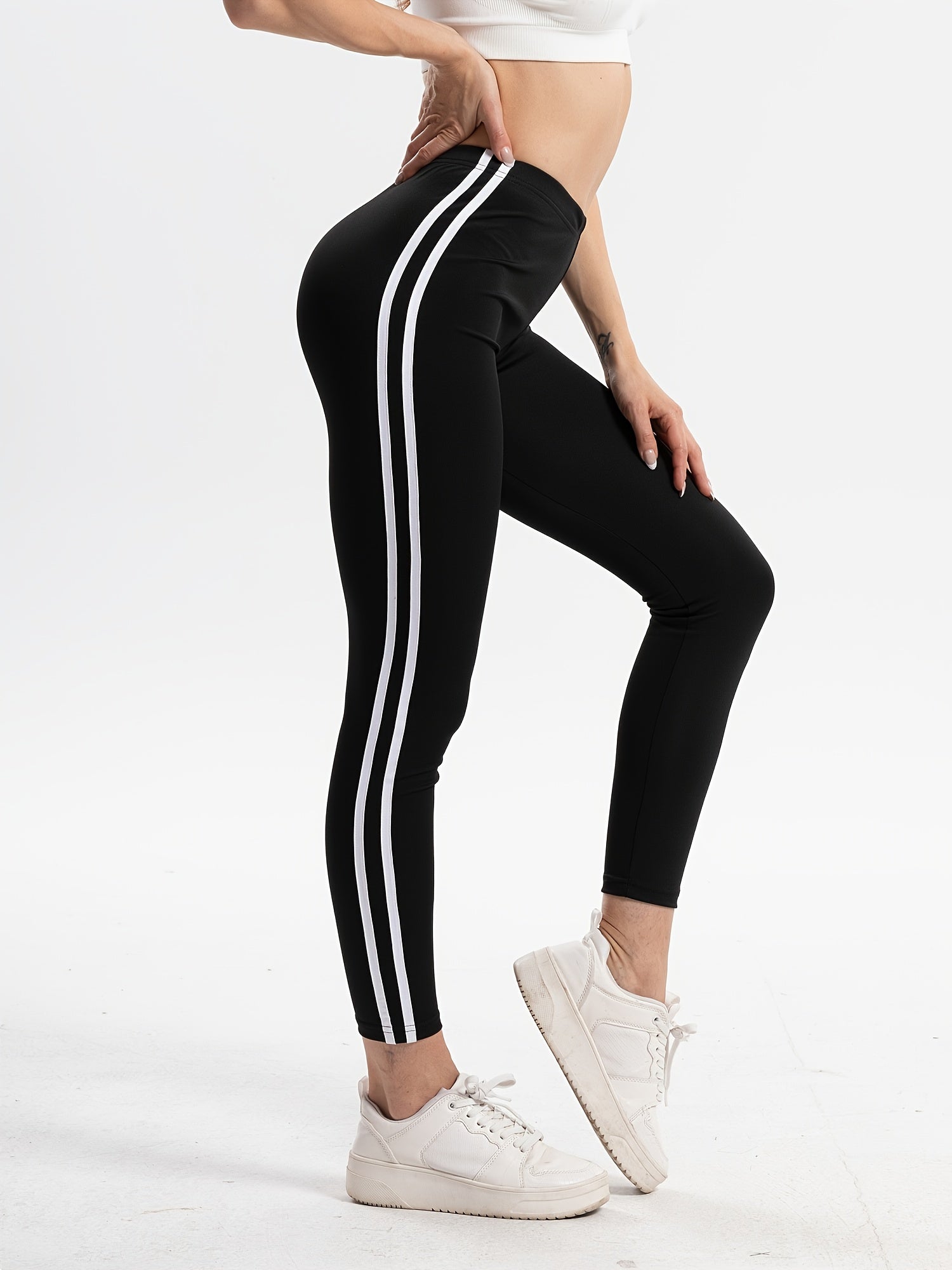 High Waist Yoga Leggings with Vertical Stripes for Sports