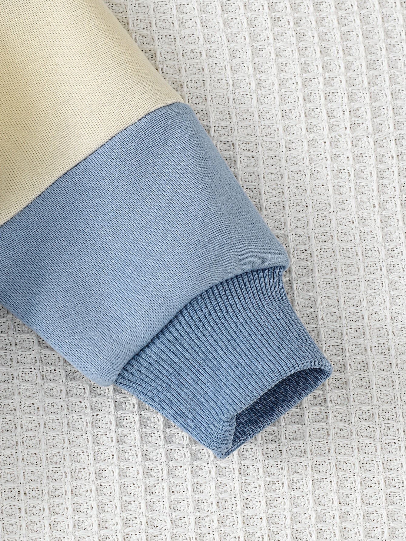 img_9083871