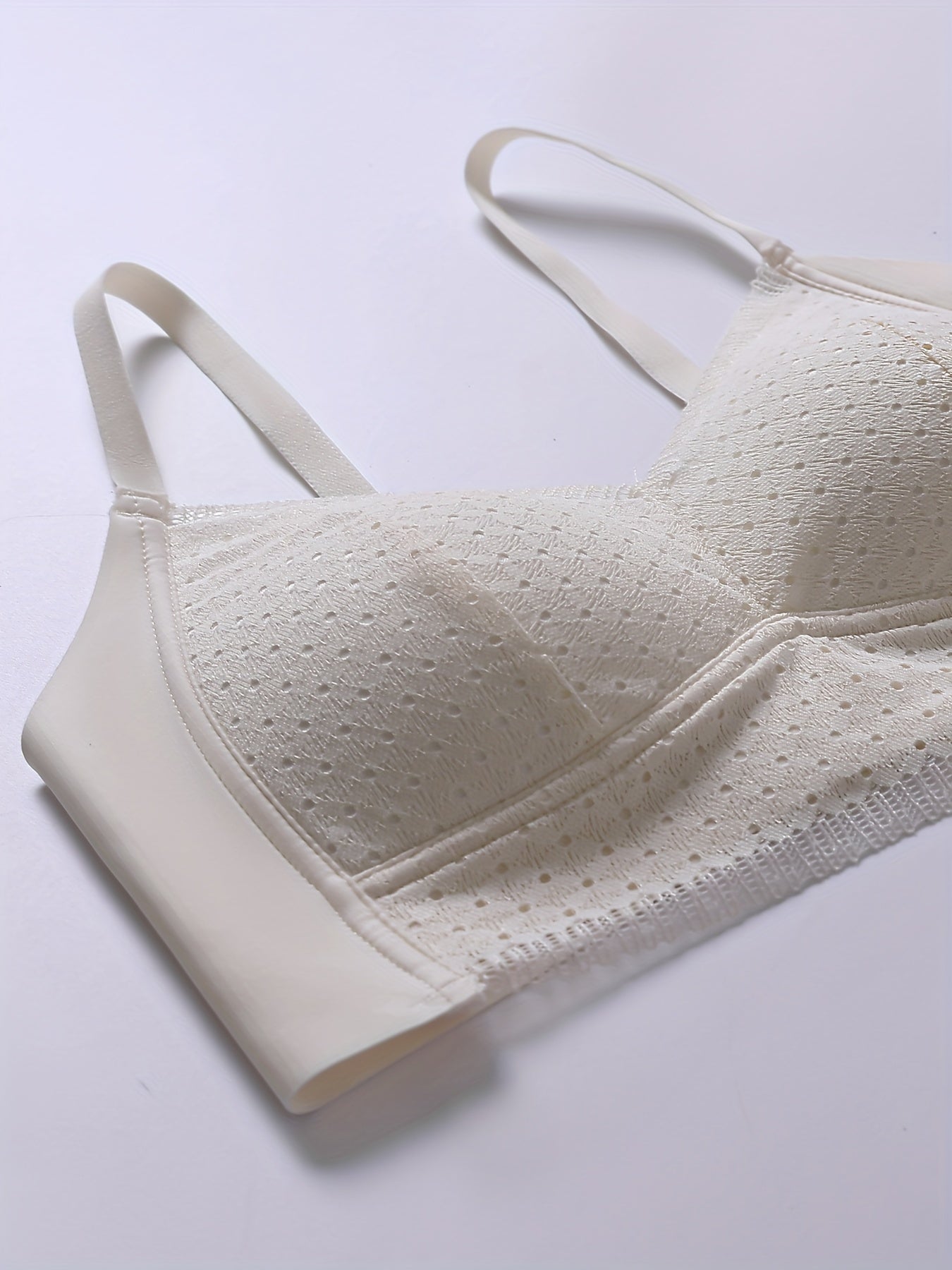 Lace Wireless Push Up Bra - Comfortable & Breathable