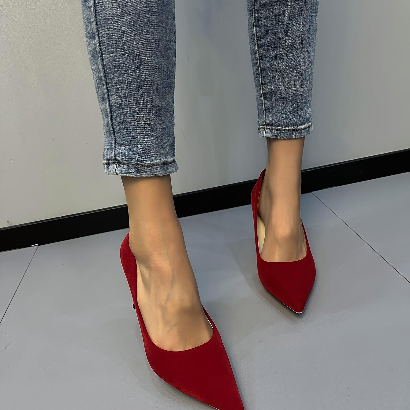 Women's Pointed Toe Metal Heel High Heels Stiletto Pumps
