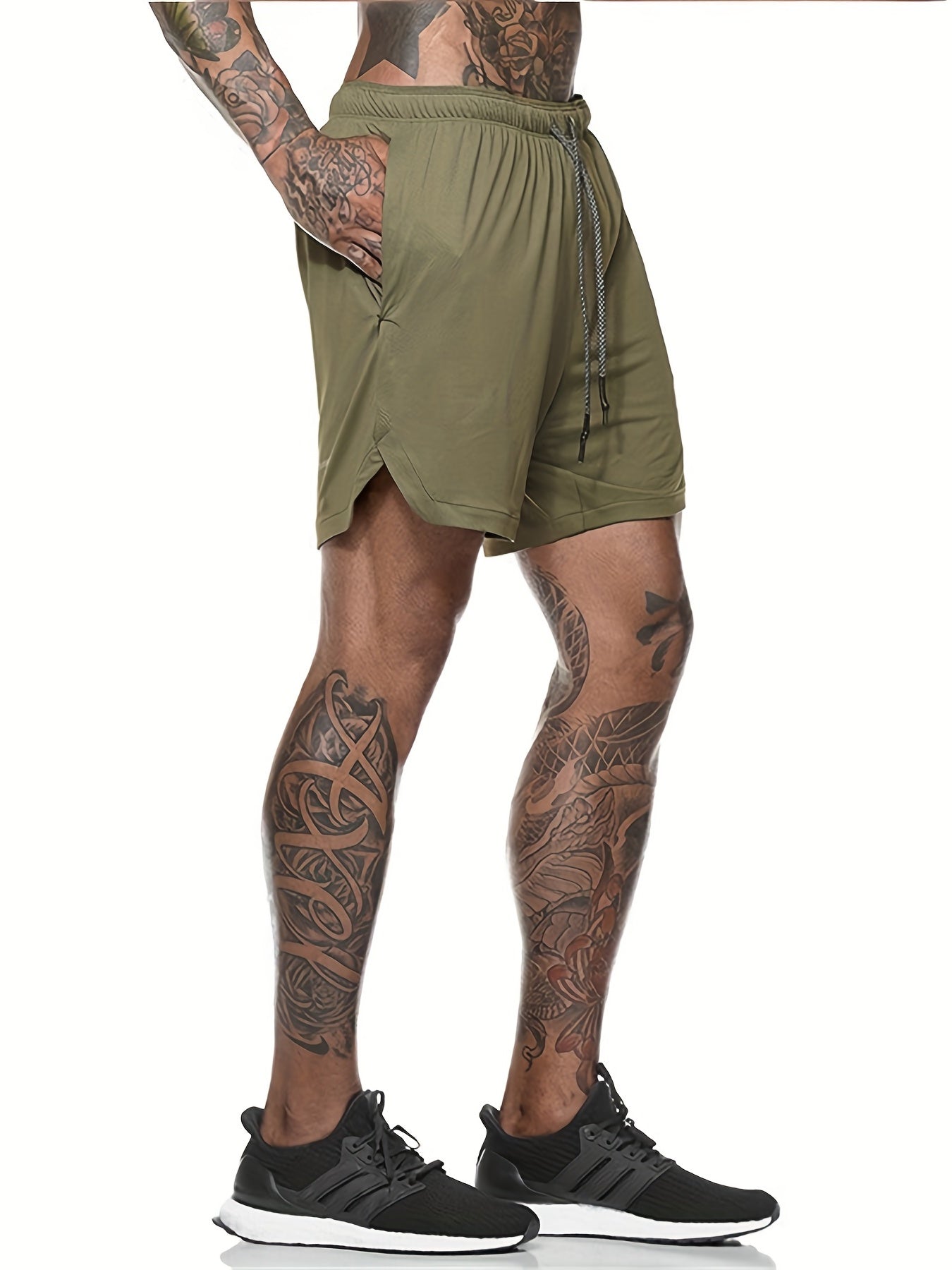 Men's Double Layer Pockets Sports Shorts with Drawstrings