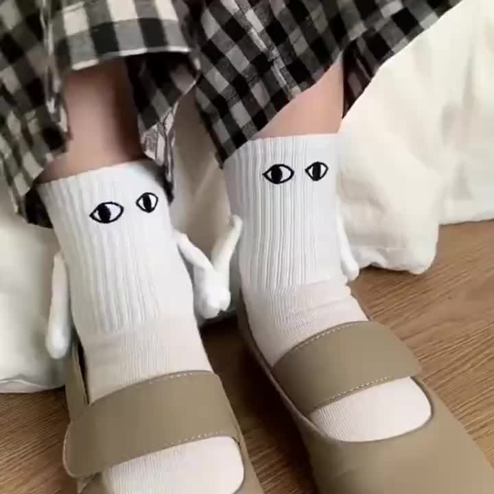 2Pcs Couple Funny Socks w/ Magnetic Dolls