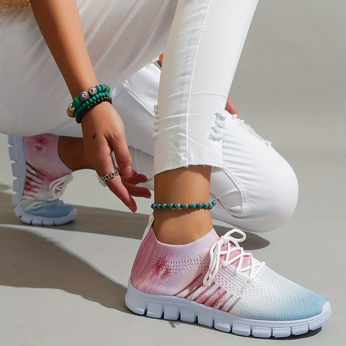 Breathable Flying Woven Shoes Soft Sole Lightweight Non Slip Running Shoes