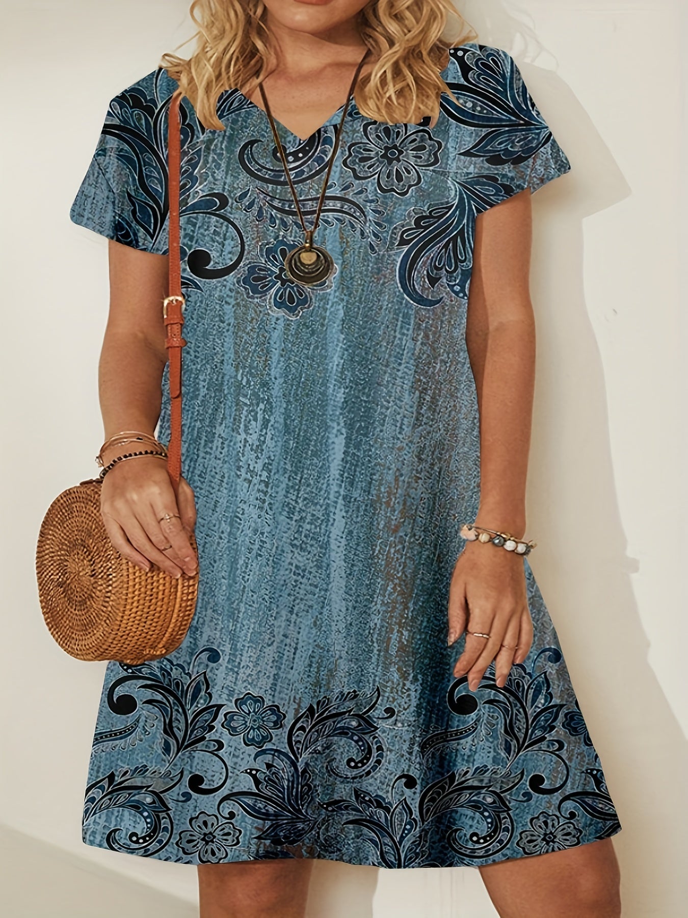  Floral Print Short Sleeve V Neck Dress