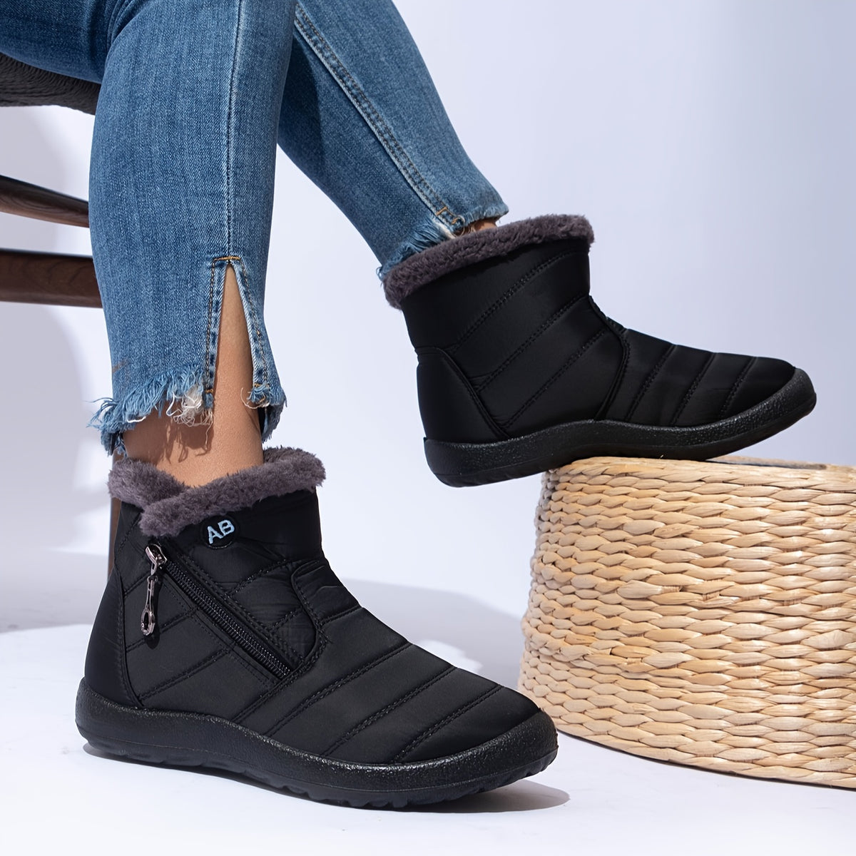 Fur Lined Thermal Winter Boots Side Zipper Warm Snow Boots