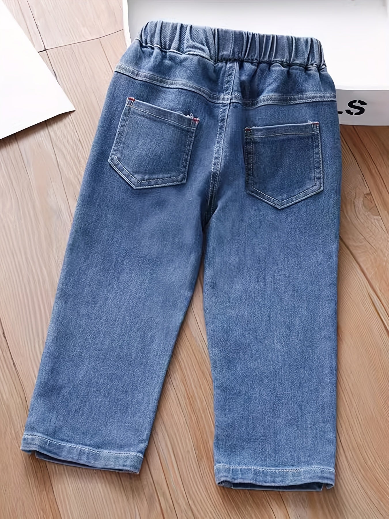 Heart Embroidered Girls' Jeans with Pockets