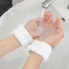 Microfiber Facial Wrist Towel Absorbent Strap for Women