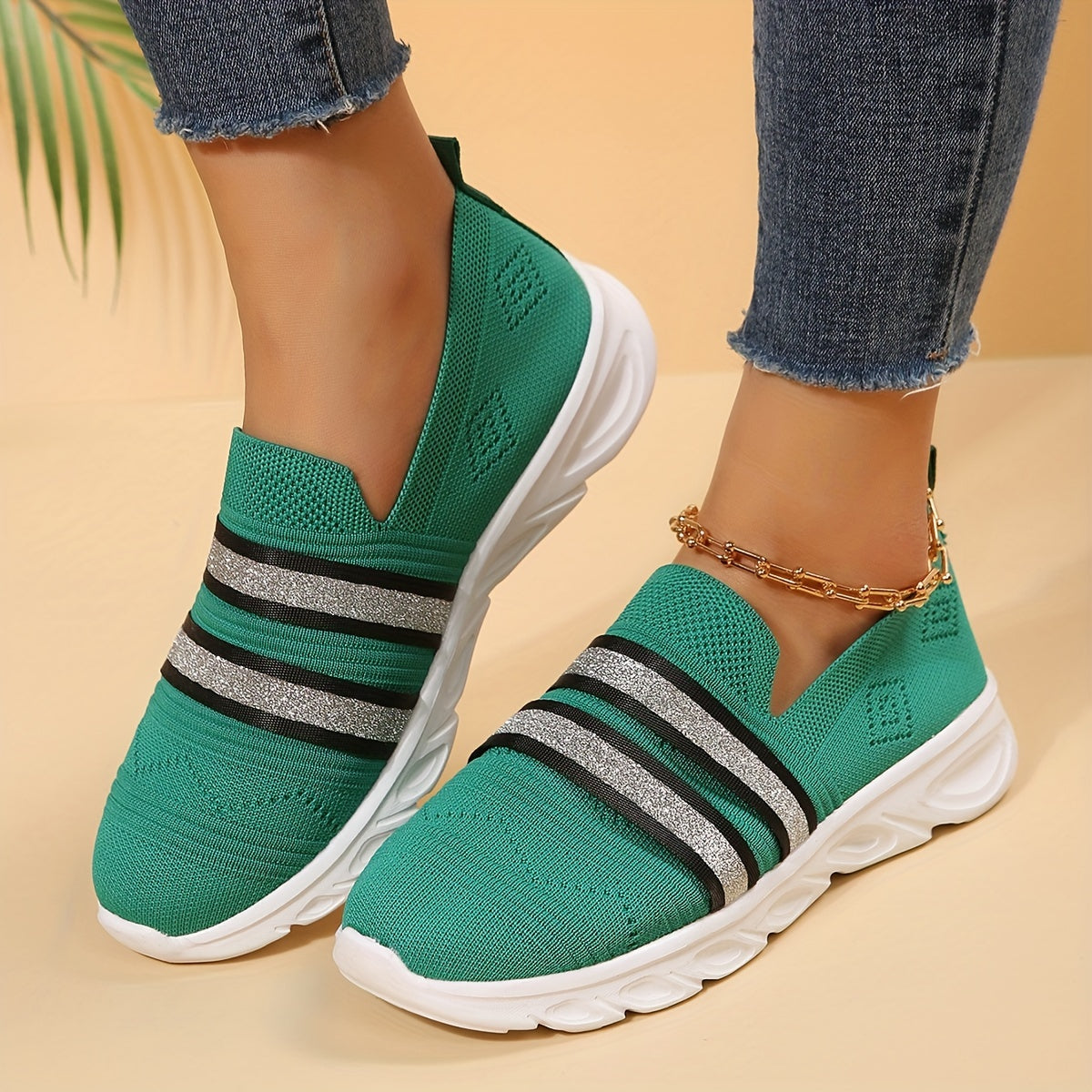 Women's Striped Mesh Breathable Walking Shoes Lightweight Running Shoes