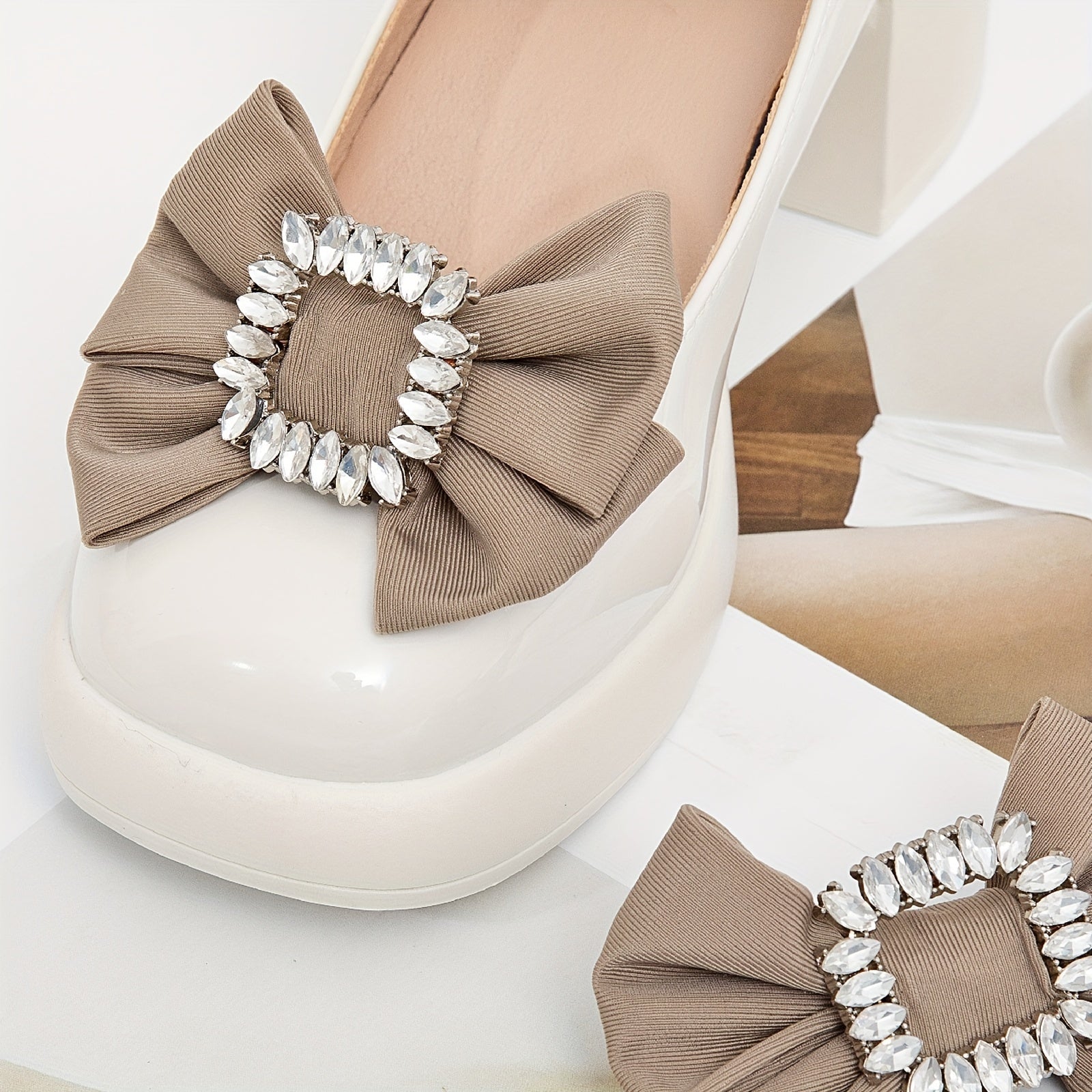 2pcs Bowknot Shoe Clips Detachable Shoe Buckles Wedding Heels Decoration