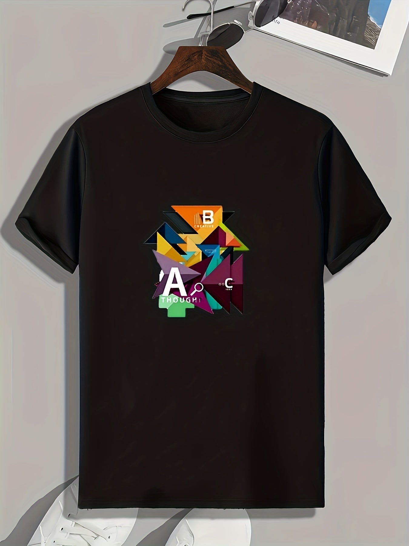 Men's Geometric Pattern Print Slim Fit T-shirt for Spring Summer