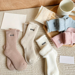 6 Pairs Plush Lined Letter Print Socks Women's Stockings