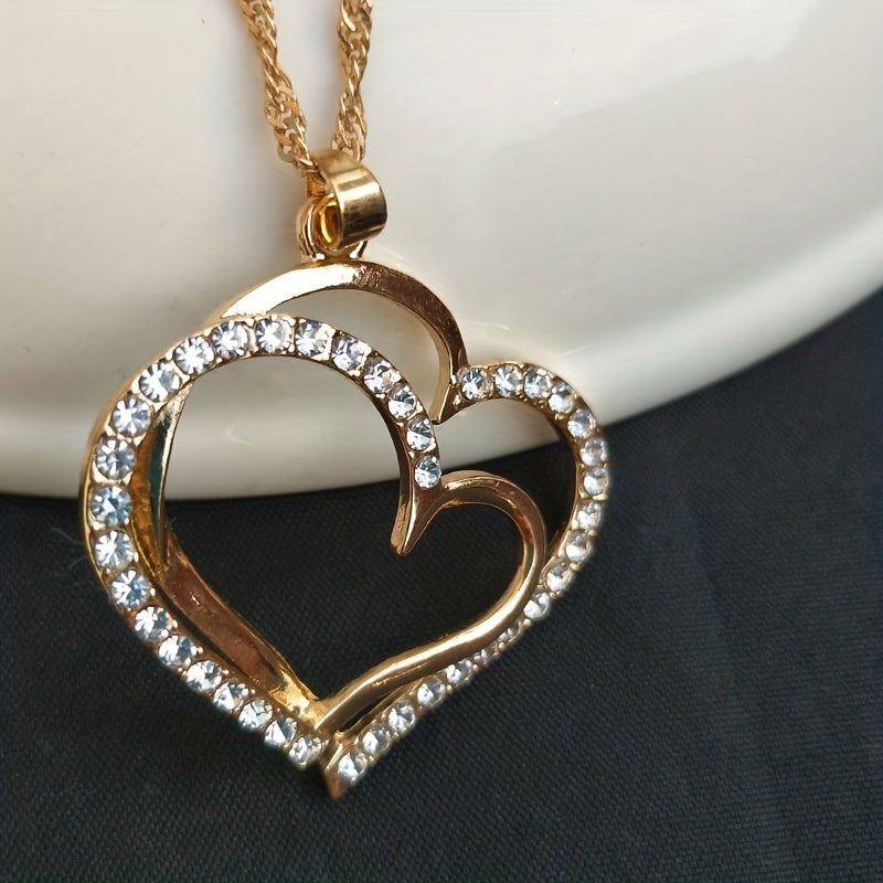 Vintage Romantic Style Double Hollow Love Heart Necklace