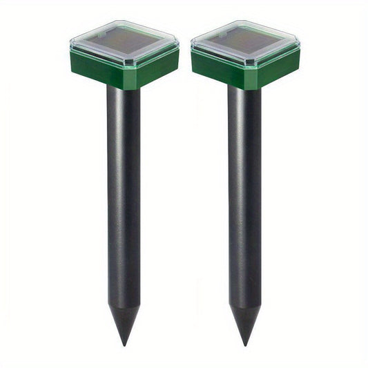 2pcs Solar Powered Rat Repellent Outdoor Ultrasonic Animal Repellent