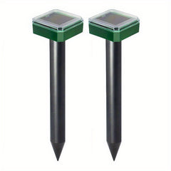 2pcs Solar Powered Rat Repellent Outdoor Ultrasonic Animal Repellent