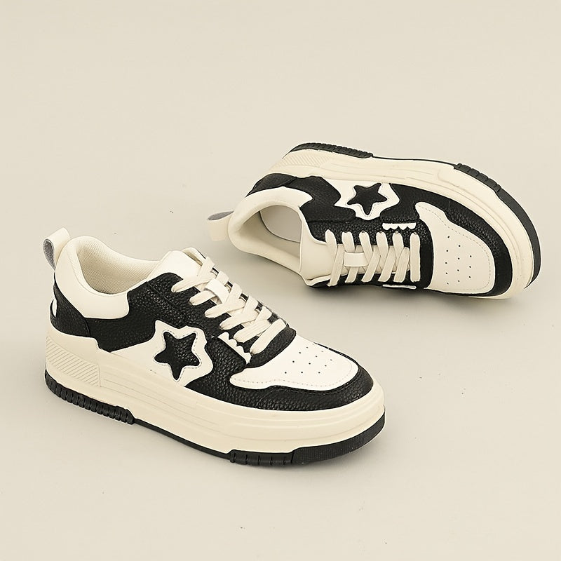 Women's Star Graphic Board Shoes Lace Up Thick Sole Versatile Flat Shoes