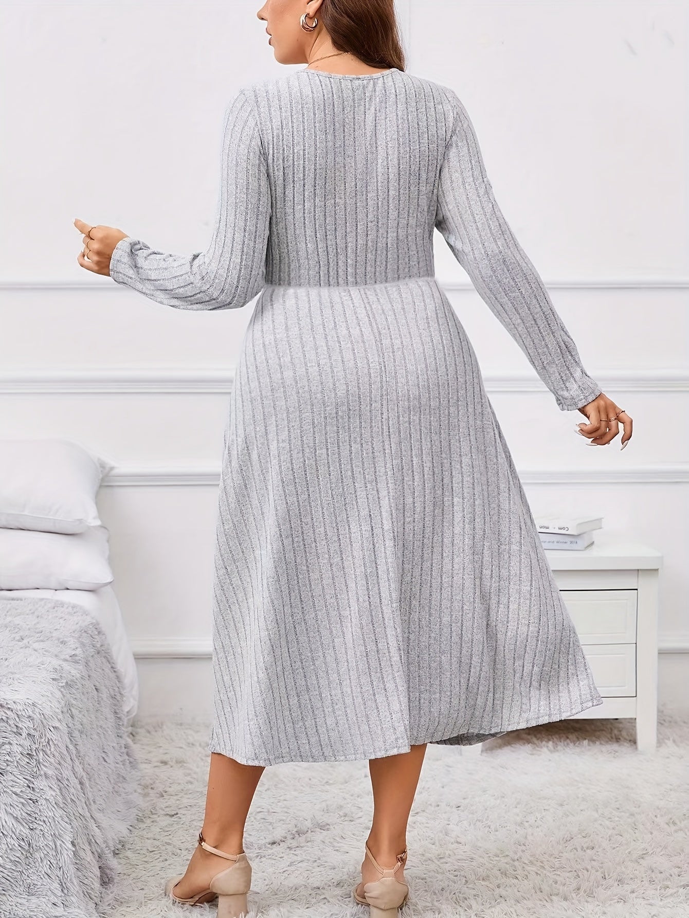  Ribbed Long Sleeve V Neck Maxi Dress