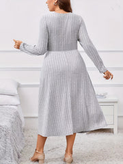  Ribbed Long Sleeve V Neck Maxi Dress