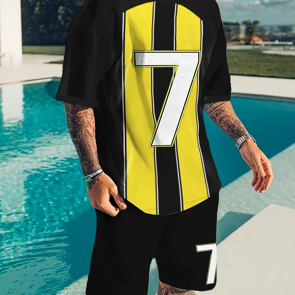 Men's Football Suit Stripe No 7 Short Sleeve Tee & Casual Shorts