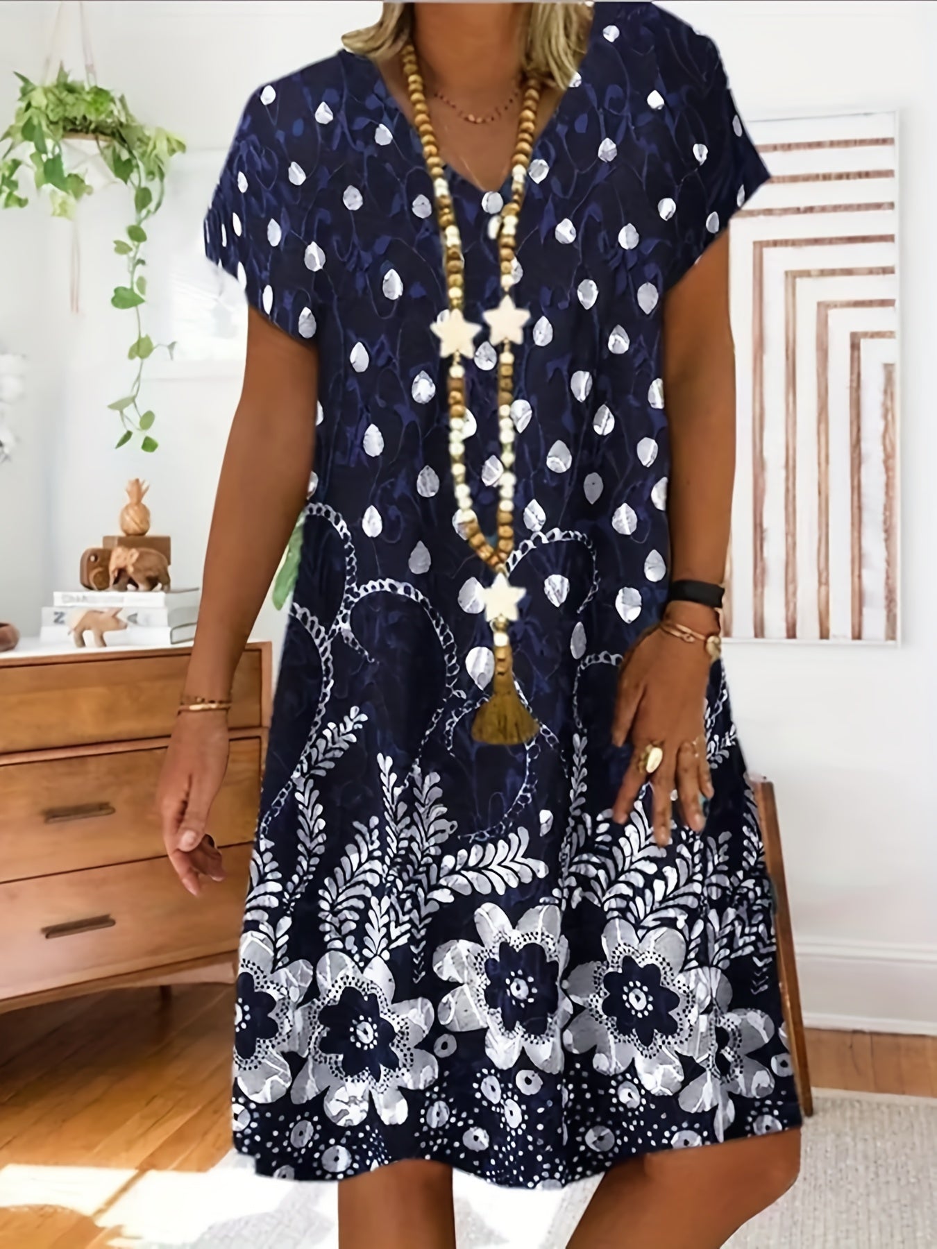  Floral Print Short Sleeve V Neck Midi Dress