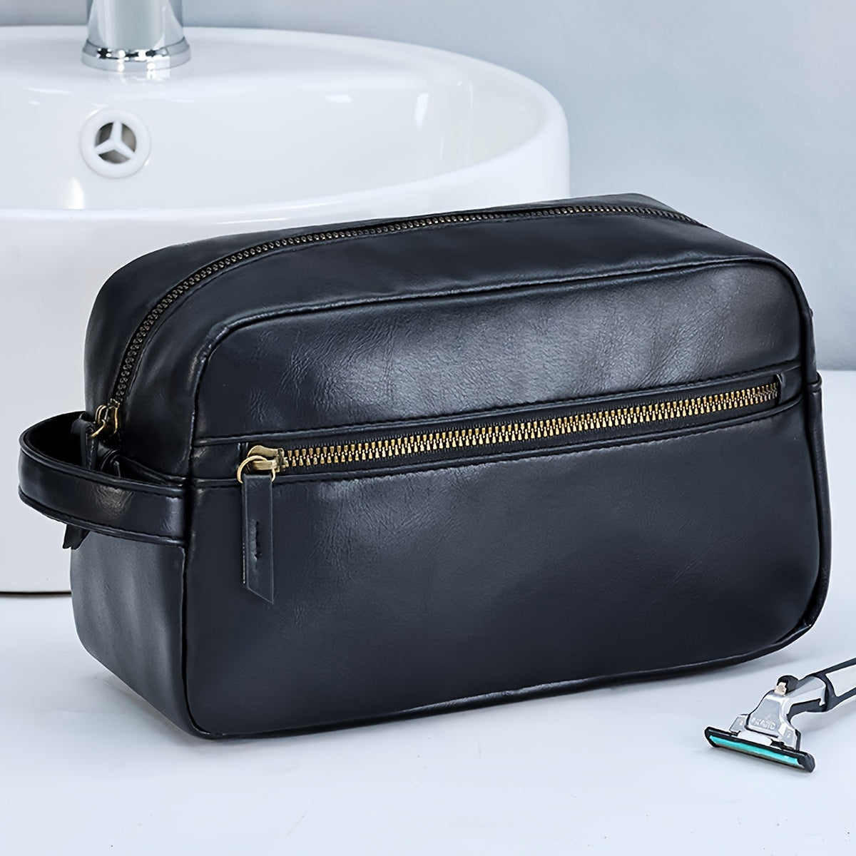 British Style Men's Cosmetic Bag Travel Toiletry PU Leather Bathroom Kit