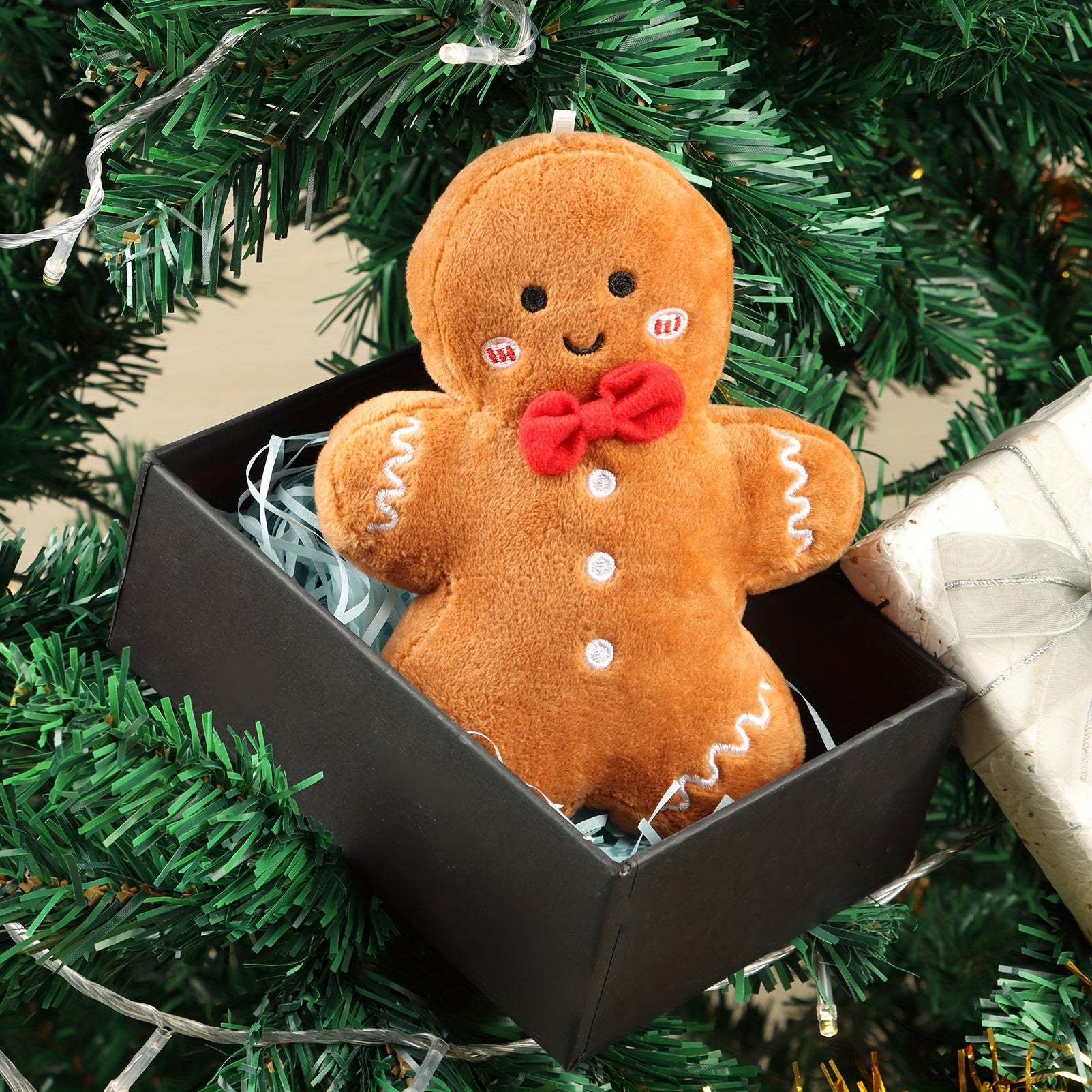 Christmas Tree Decorations 2pcs Plush Gingerbread Man Ornaments Red Bow Tie