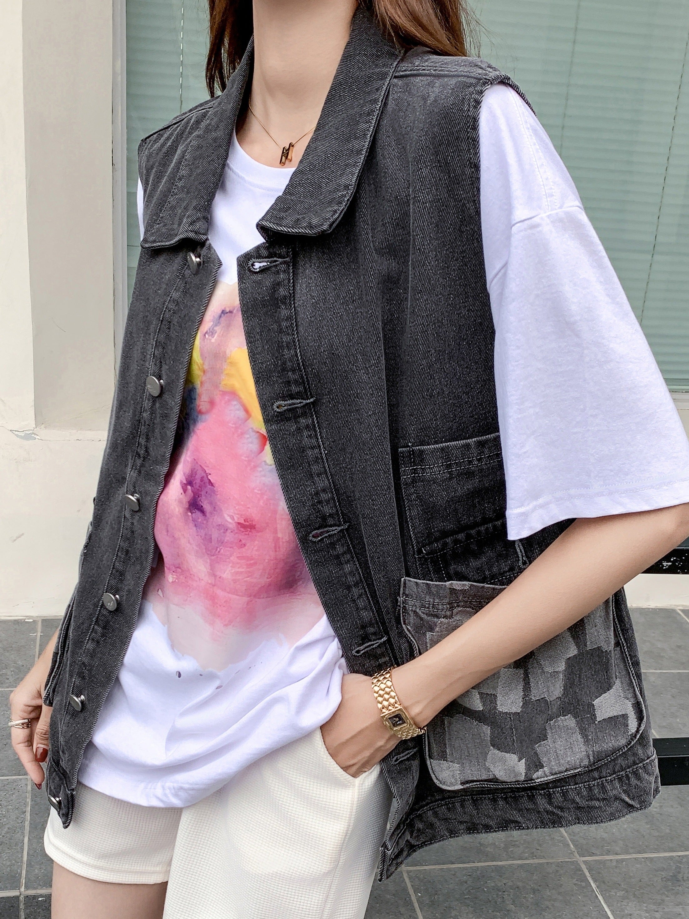  Colorblock Button-Up Denim Jacket