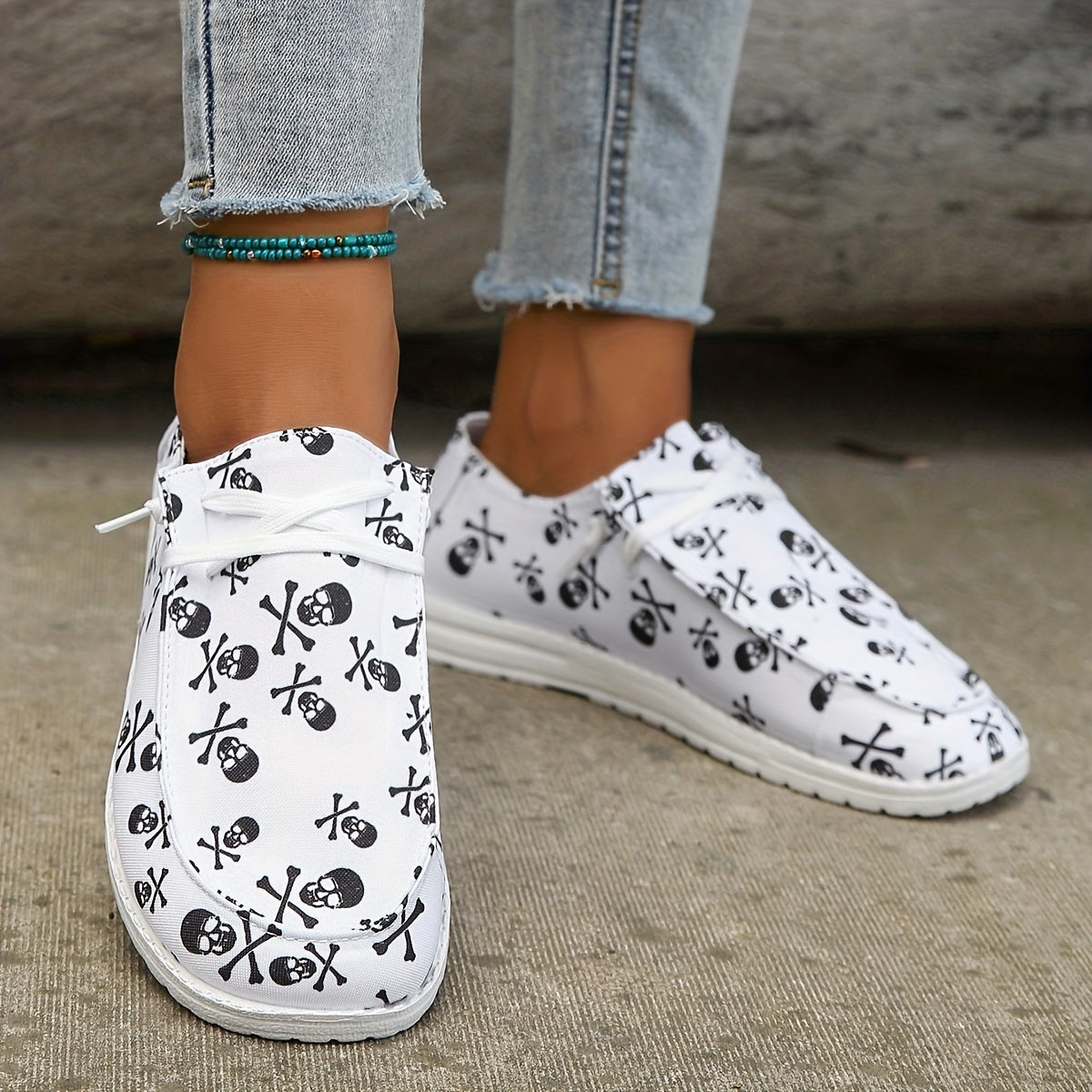 Skull Pattern Flat Loafers Lace Up Canvas Shoes Lightweight Daily Shoes