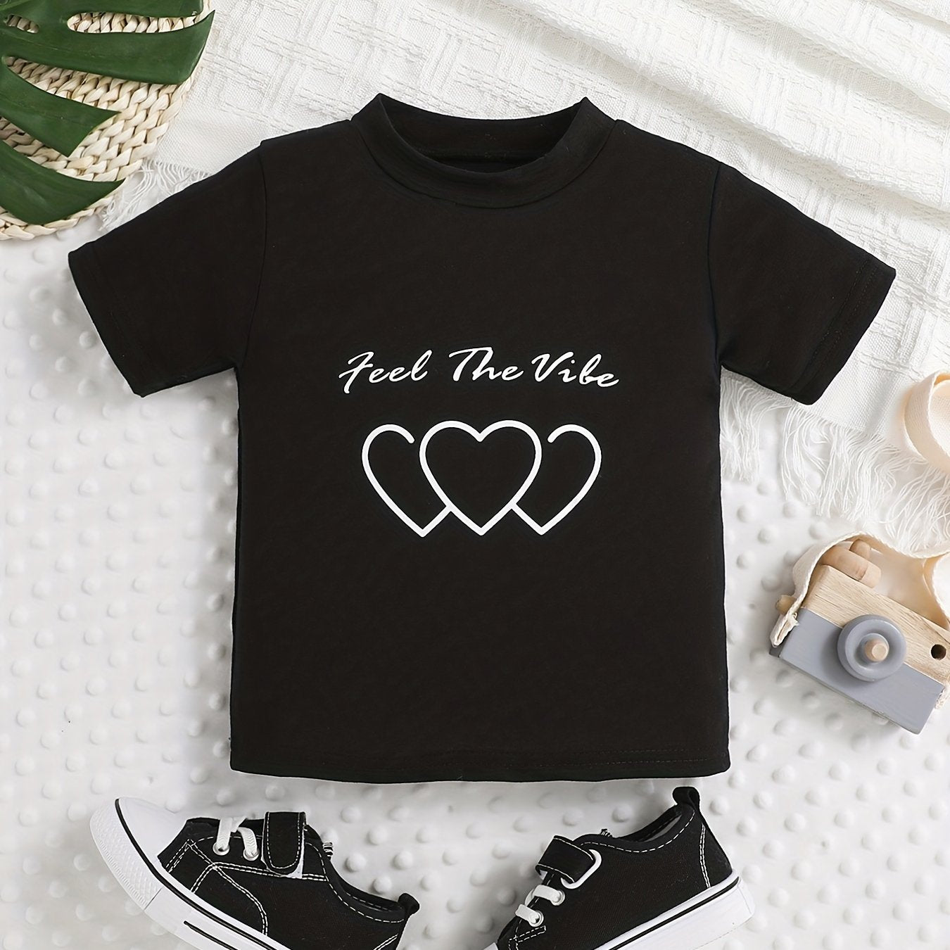 Heart Graphic Print T shirt for Summer Infants
