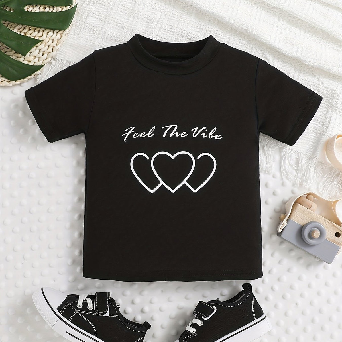 Heart Graphic Print T shirt for Summer Infants