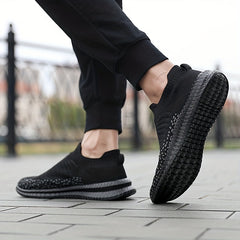 Men's Knitted Lightweight Slip On Casual Shoes