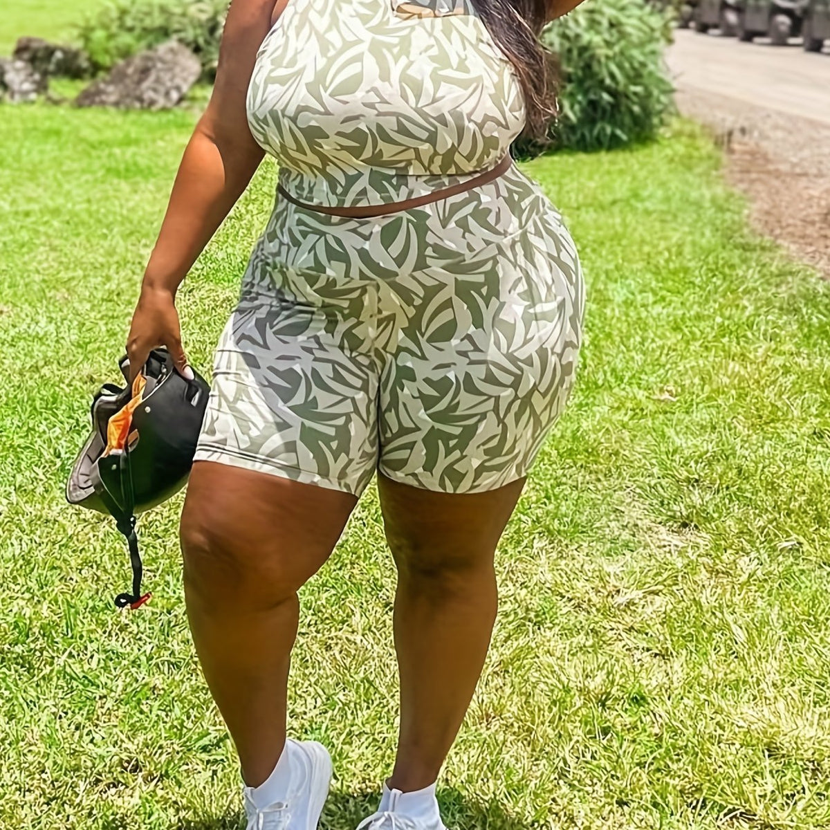  Allover Print Tank Top & Shorts 2 Piece Set