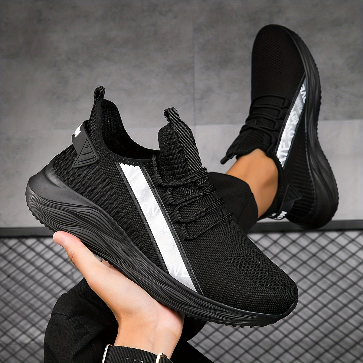 Men's Slip-On Sneakers with Shoelaces Breathable Mesh Athletic Shoes