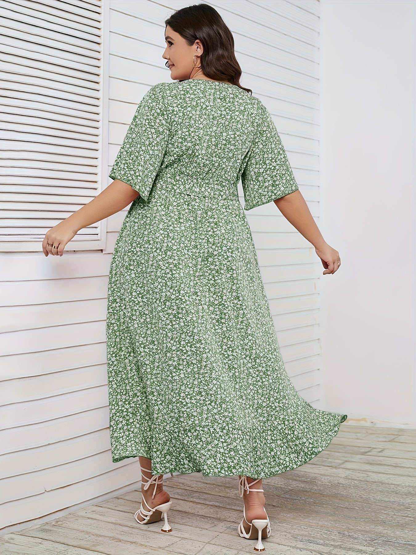  Ditsy Print Short Sleeve Wrap Dress With Belt
