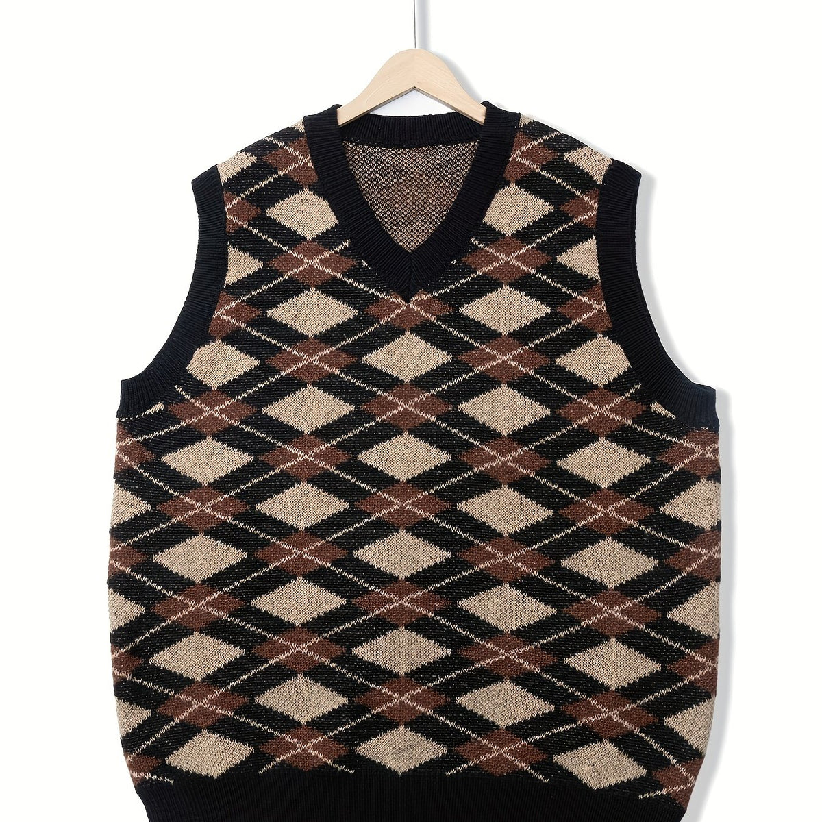 Vintage Style V Neck Diamond Pattern Sweater Vest for Men