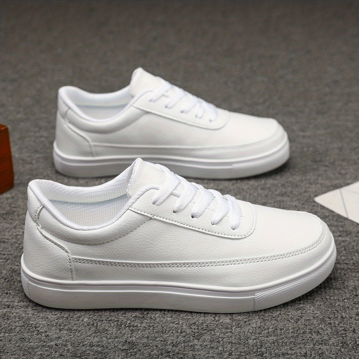 Men's Lace-up Sneakers PU Leather Skate Shoes