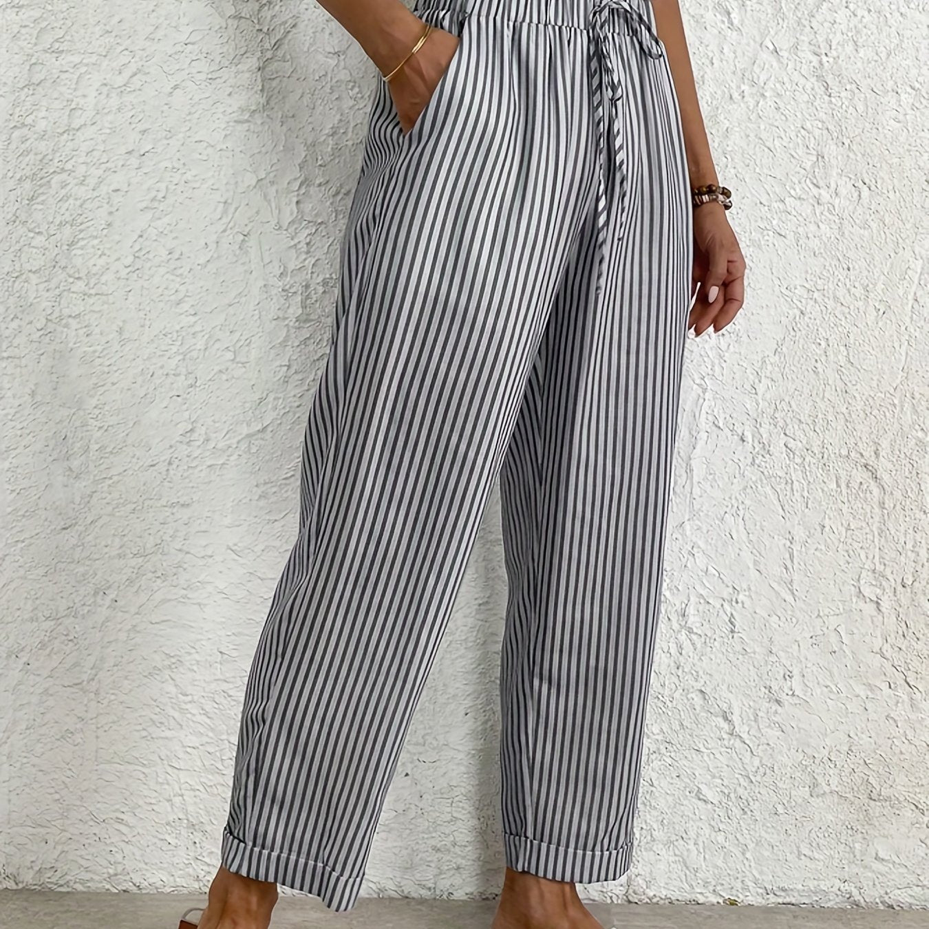  Striped Elastic Drawstring Crop Pants