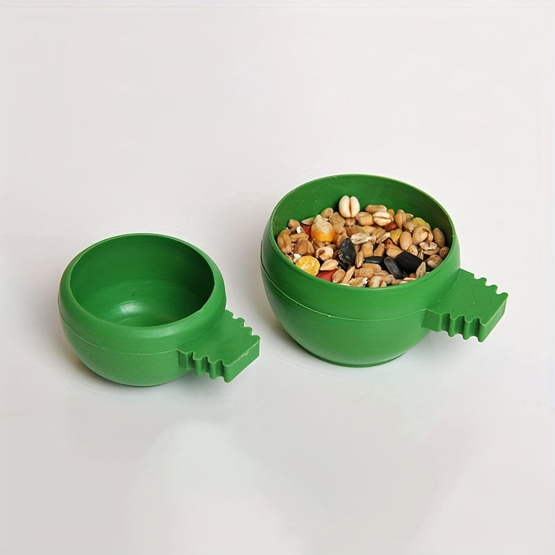 Round Cup Holder for Cage Feeding