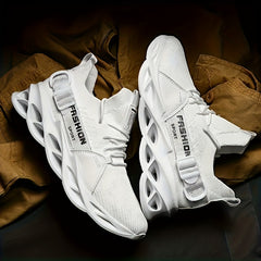 Women's High Impact Breathable Sneakers with Blade Laces