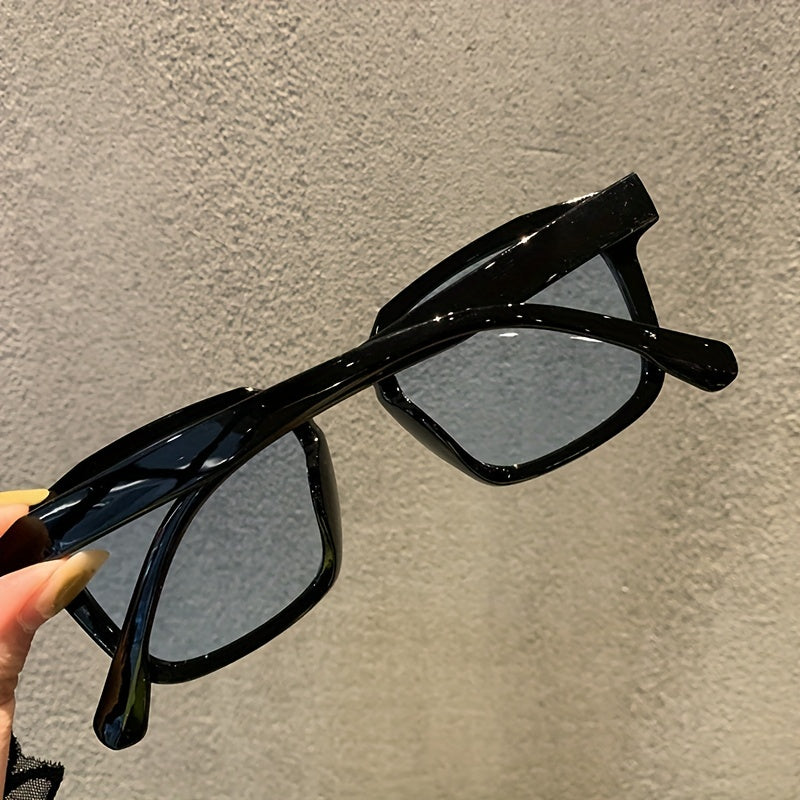 Classic Rectangle Sunglasses for Women