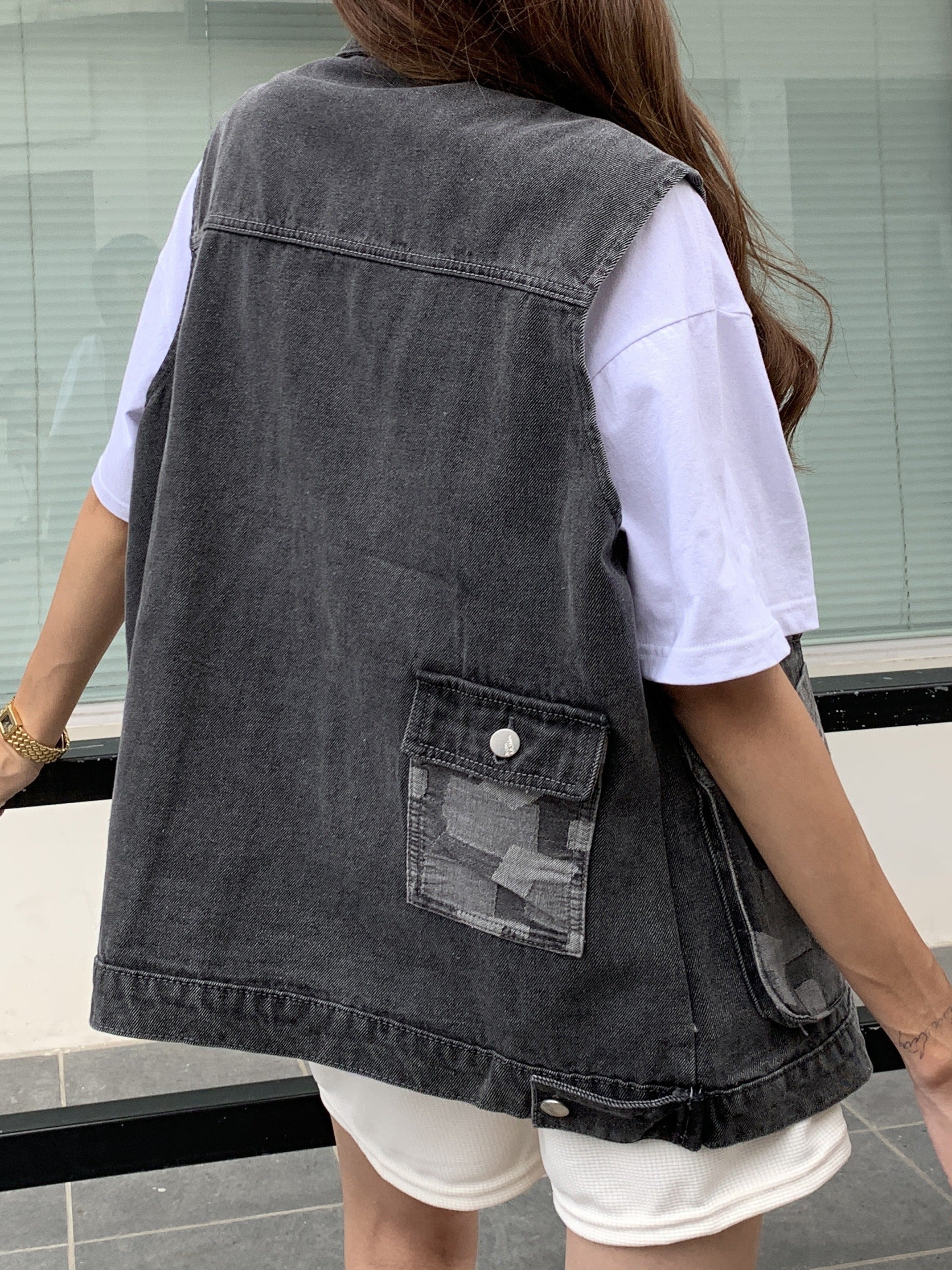  Colorblock Button-Up Denim Jacket