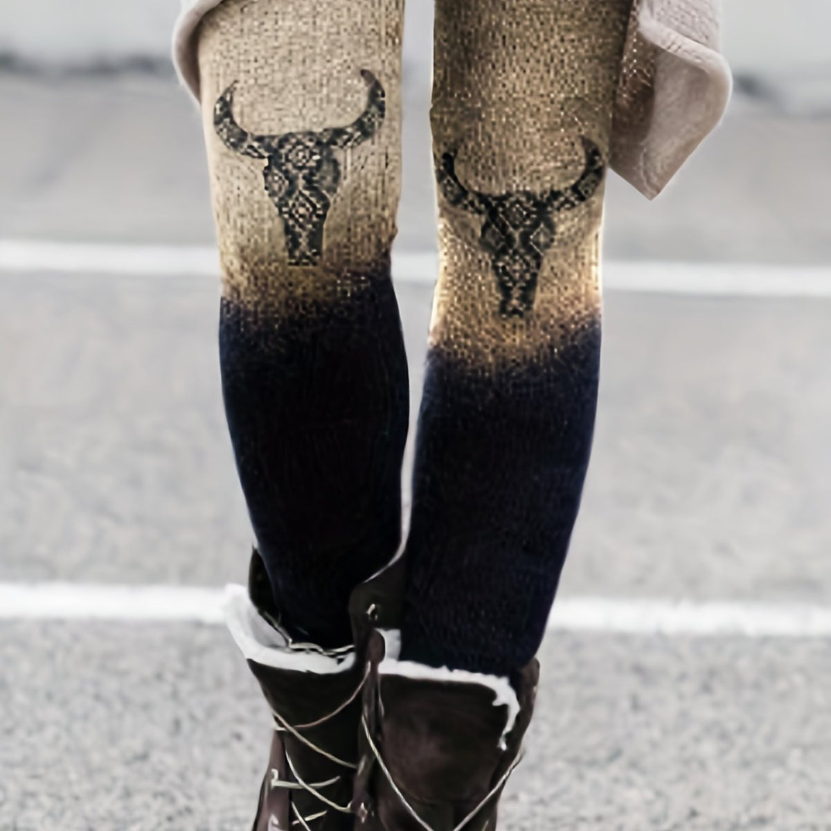  Bull Skull Print Ombre Elastic High Rise Skinny Trousers