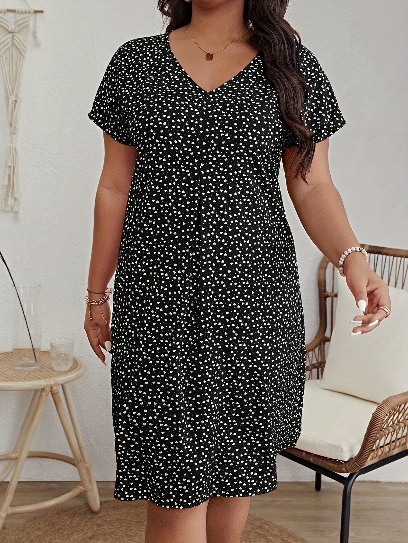  Casual Dress Women's Plus Allover Ditsy Print V Neck Dress